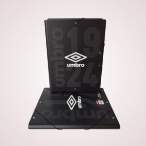 Carpeta con gomas Umbro